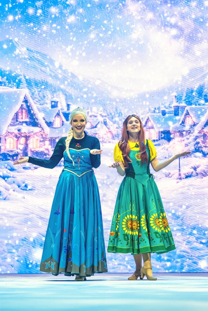 EISKÖNIGIN 1&2 Die Musik-Show auf Eis mit Starsolisten, Eistänzern und Akrobaten